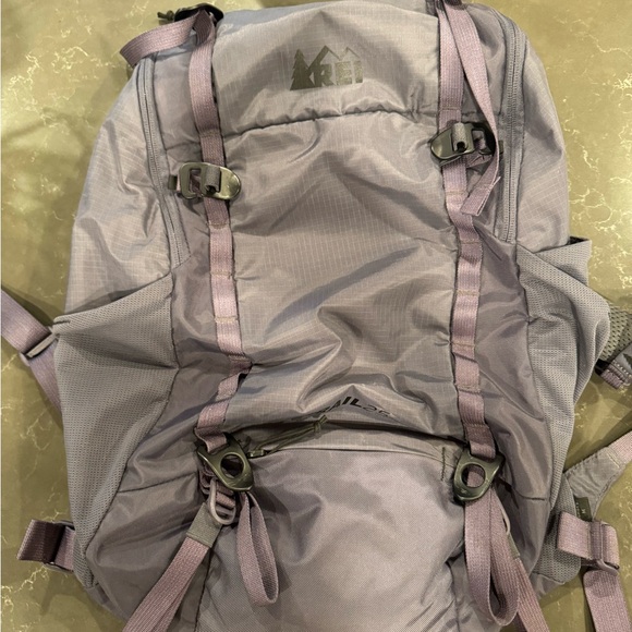REI Trail 25 Backpack -  Gray-Purple - Picture 3 of 3